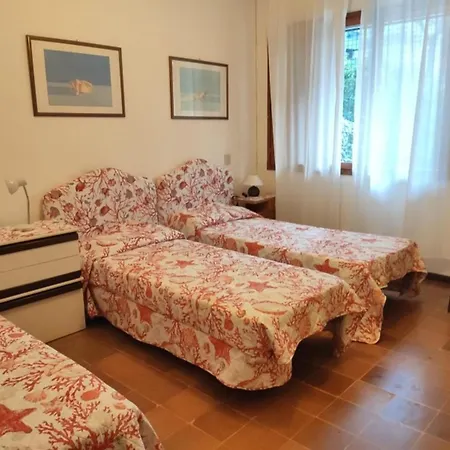 Sunny Garden Flat Near The Sea And The Centre *
