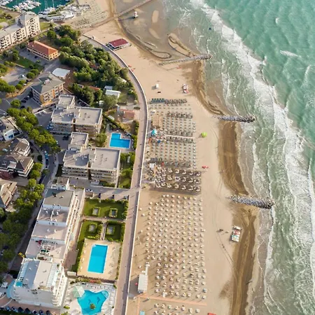 Sunny Garden Flat Near The Sea And The Centre * 利尼亚诺萨比亚多罗
